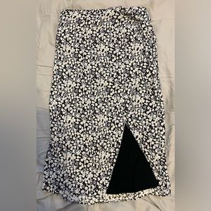 Abercrombie wrap floral skirt with slit size M